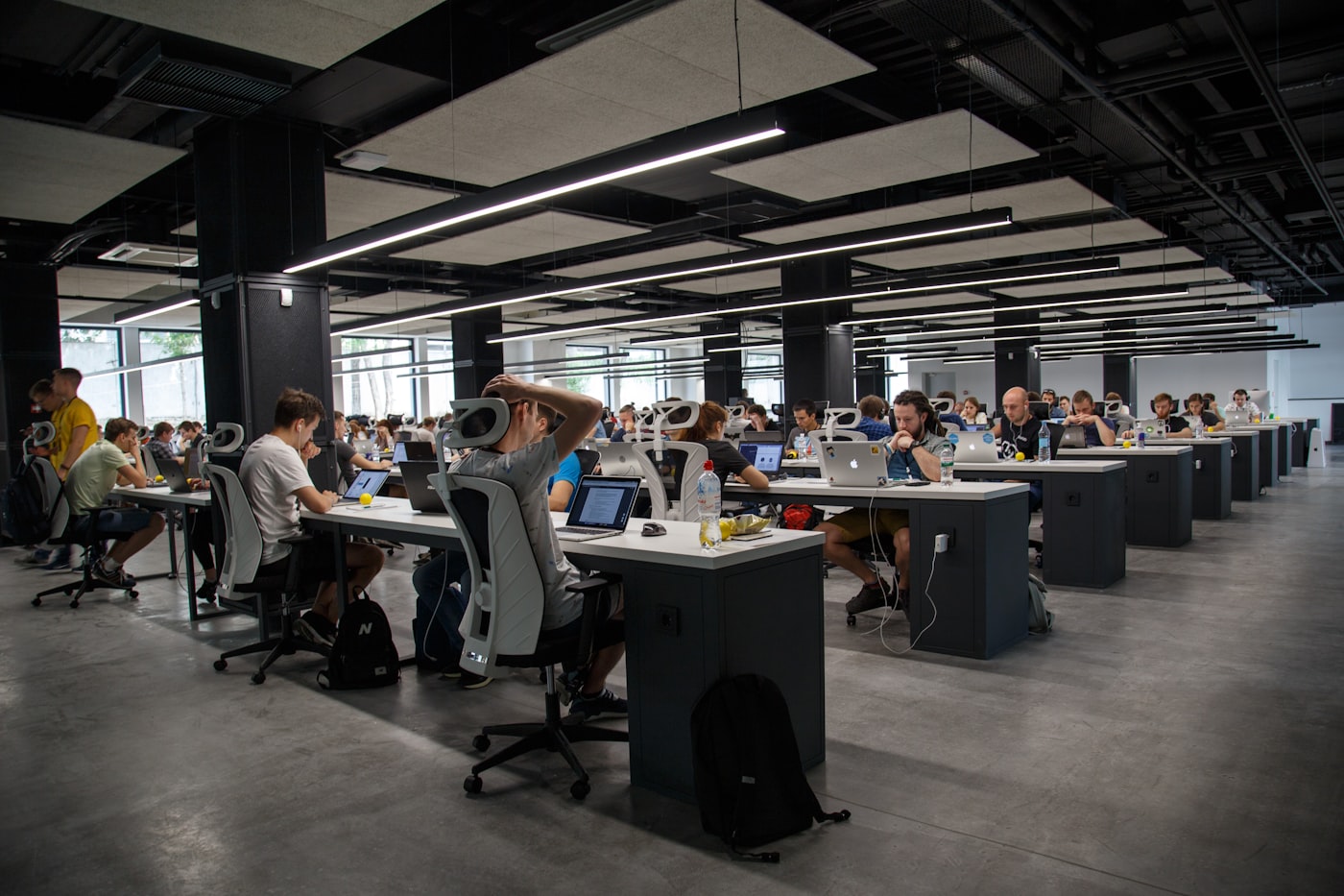 A payroll and compliance checklist for growing companies